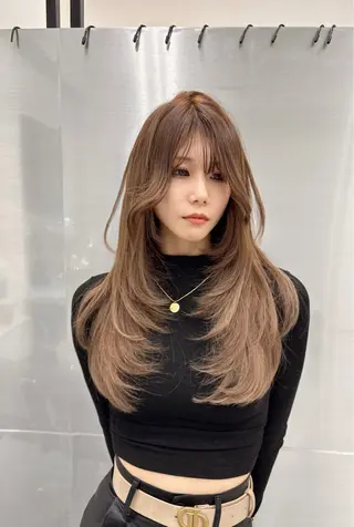 セミロング LOMKH所属・シールエクステ/ レイヤー/タツヤのヘアスタイル