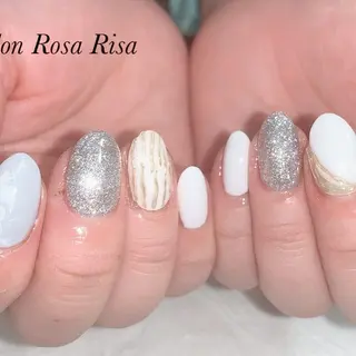 ミディアム ネイル ネイルスタジオ シェイクユアハンズのネイルデザイン