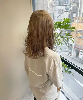 セミロング soyon心斎橋所属・♡透明感/艶カラー/ M a I ♡のヘアスタイル