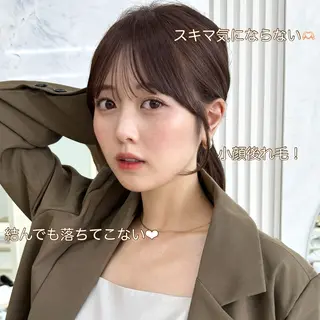 ミディアム レイヤーカット/ 顔まわり/アオイのヘアスタイル