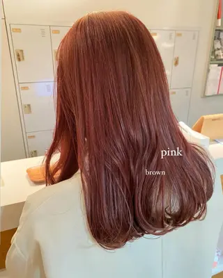 ロング カラー 塩澤 榛奈のヘアスタイル