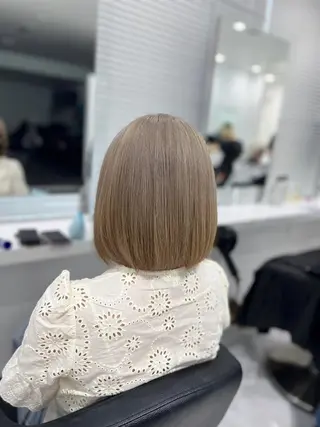 カラー 淡めベージュ🤎ショ ート🤎Kiyokaのヘアスタイル