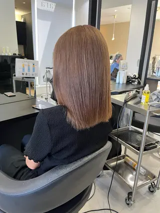 ミディアム カラー 諸岡 玲のヘアスタイル