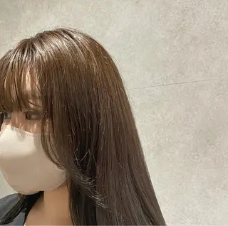 ミディアム カラー yumemiレイヤー ✴︎ 透明感カラーのヘアスタイル