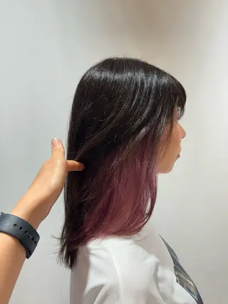 セミロング 杉井 恵里のヘアスタイル