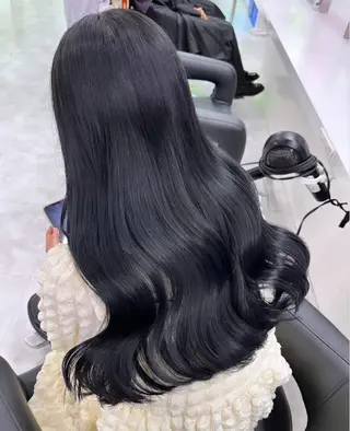 セミロング カラー ヘアアレンジ 🫧原宿艶ワンカラー /ダブルカラー🫧のヘアスタイル