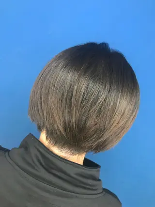 ショート カラー TERRACE 福島所属・shi hoのヘアスタイル