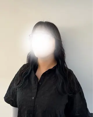 ロング ルプラボウ/豊川/ レイヤー/サクラのヘアスタイル