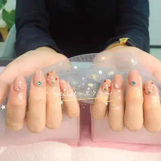 ネイル ネイルサロンエクラ 🫧Shizukaのネイルデザイン