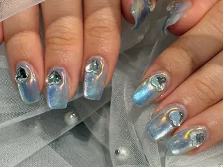 ミディアム 🎀韓国ネイル/ キラキラネイル専門店のネイルデザイン