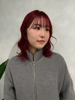 ミディアム 森住 優香のヘアスタイル