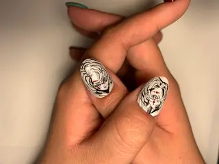 ネイル 中村 翠のネイルデザイン