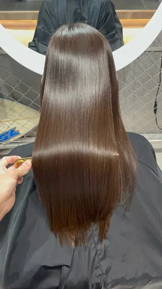 ロング CoCooN TAKUMAのヘアスタイル