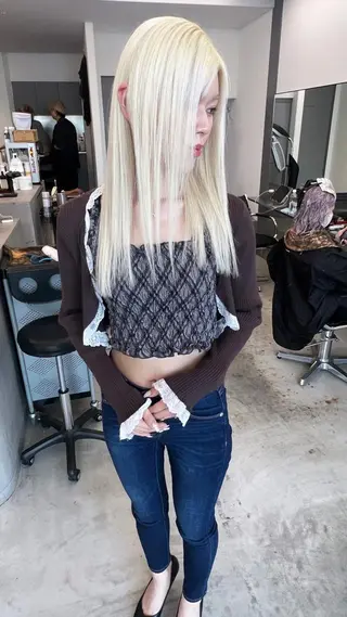 カラー セミロング ニュアンスカラー🫧 🎀森伶奈/髪質改善のヘアスタイル