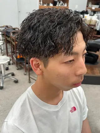 パーマ メンズ 🍐シャドウパーマ メンズ特化/守岡🍐のヘアスタイル