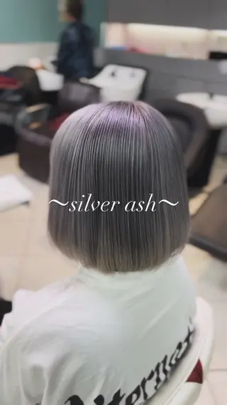 ショート カラー 🌿earth亀有店 【緑髪のノブ】🌿のヘアスタイル