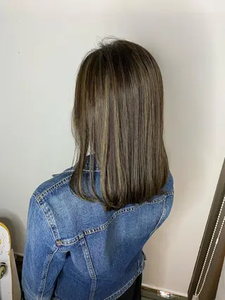 ミディアム カラー リピート率No.1✨ ユウキのヘアスタイル