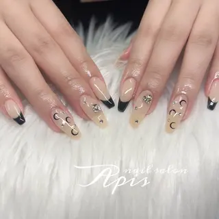 ネイル nailsalon Apis所属・Apis manakaのネイルデザイン