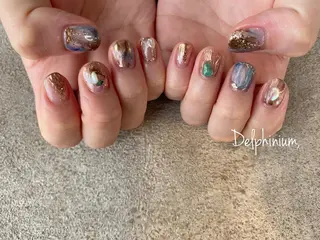 ネイル 岡本 友恵のネイルデザイン