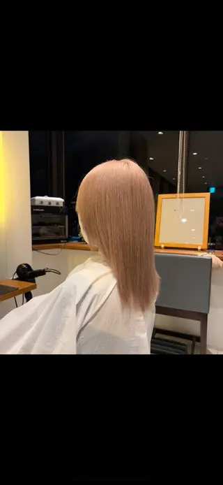セミロング 森田 玲央のヘアスタイル