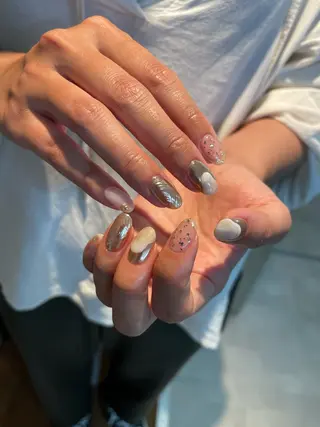 ネイル Yurina. tのネイルデザイン