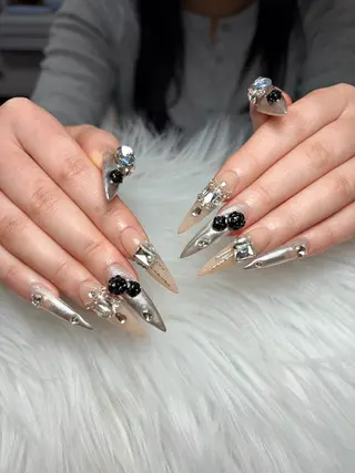 ネイル Cloudy Chan Nailのネイルデザイン