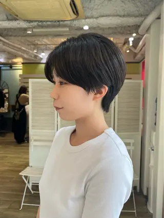 ショート カラー ショート/ボブ/透明 感カラー/高橋あみのヘアスタイル