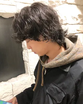 パーマ ヘアアレンジ メンズ ainico+所属・メンズ特化✂️栗原 侑也のヘアスタイル
