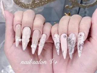 ネイル Nailsalon Vi+ももか🩷のネイルデザイン