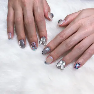 ネイル Nes.Nail所属・Miyagi Asamiのネイルデザイン