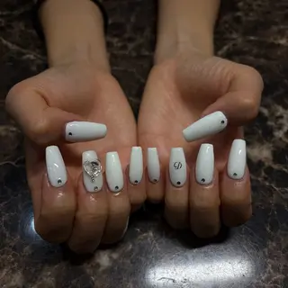 ネイル IROHA NAIL Rinoのネイルデザイン