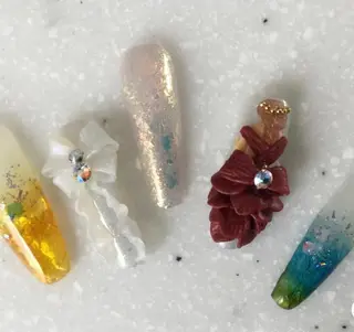 ネイル KARI ネイルサロンのネイルデザイン