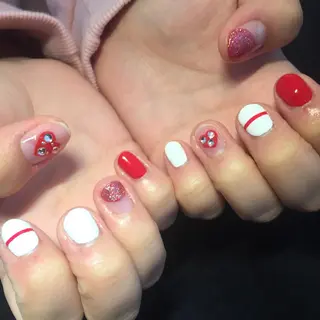 ネイル BANBINANAIL所属・イリネコ マリのネイルデザイン