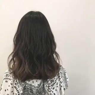 セミロング カラー 高橋胡桃🪽 ディレクターのヘアスタイル