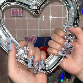 ネイル MODA MANAMIᵕ̈のネイルデザイン