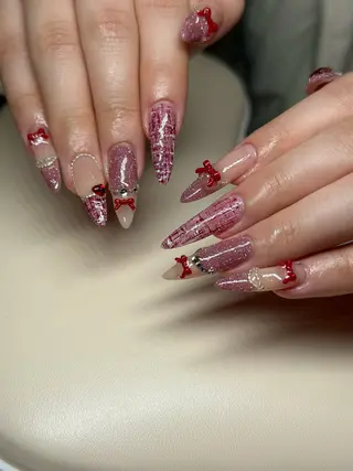 ネイル MQueen ネイルサロンマルのネイルデザイン