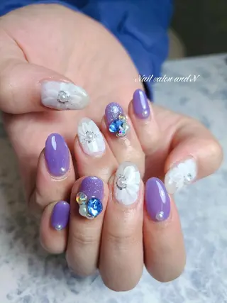 ネイル and Nのネイルデザイン
