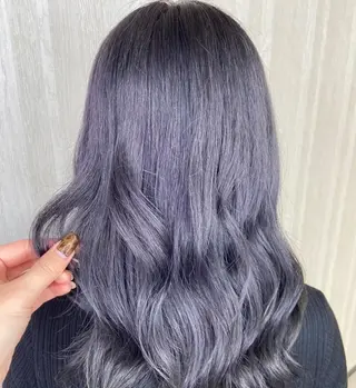 ロング カラー UNDER vr 【アンダーバー】のヘアスタイル