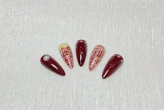 ミディアム タオ タオ Nailのネイルデザイン