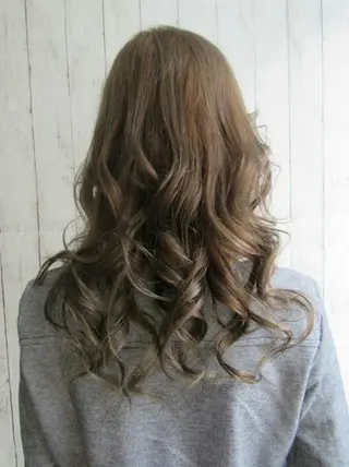 セミロング カラー 下妻 カラーエクステ難波のヘアスタイル