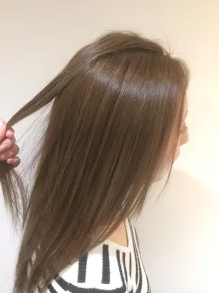ロング カラー re naのヘアスタイル