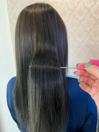 カラー ヒヨシ ルナのヘアスタイル