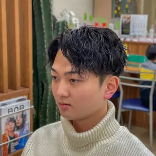 ミディアム パーマ メンズ 河津 しおりのヘアスタイル