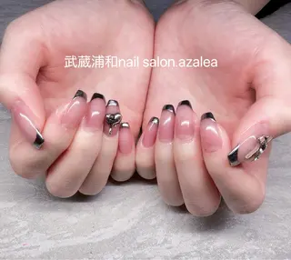 ネイル R inのネイルデザイン