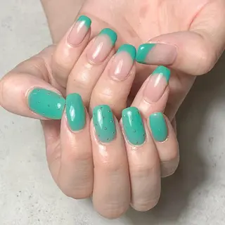 ネイル atelier　FIORITURA所属・FIORITURA aiのネイルデザイン