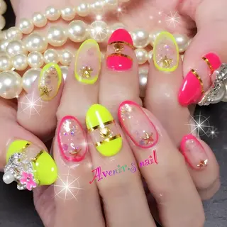 ネイル Home Salon Avenir.のネイルデザイン