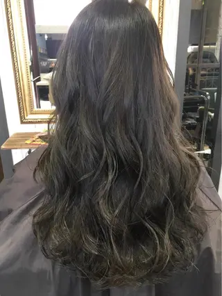 ロング 山田 義人のヘアスタイル