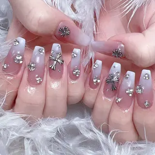 ネイル DIAMOND Nail🥇のネイルデザイン