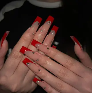 ネイル Oomiya 服部のネイルデザイン