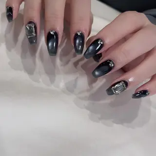 ネイル 安藤 真由香のネイルデザイン